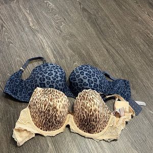 Victoria’s Secret bra set 🐾